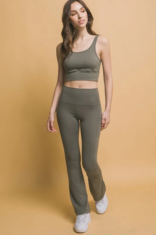 Flare Pocket Leggings — view 4