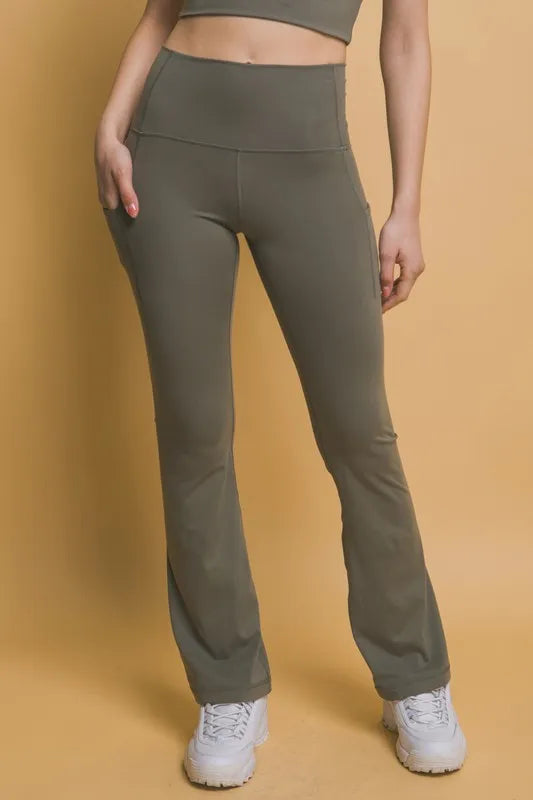 Flare Pocket Leggings
