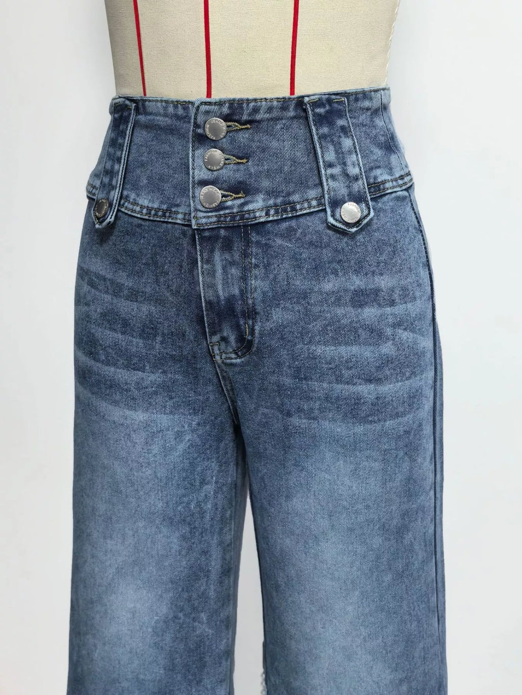 Button Decor Wide Leg Jeans — view 4