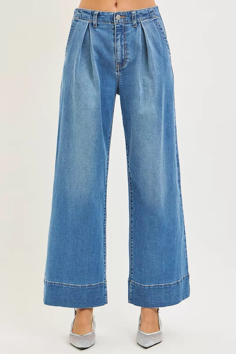 Pleated Slouchy Wide Jeans — view 3