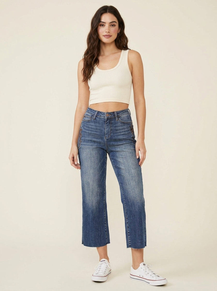 Embroidery Crop Wide Jeans - Front
