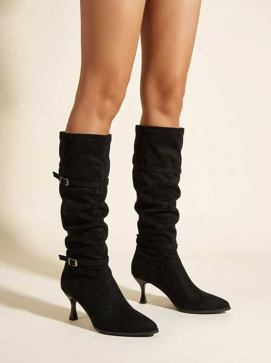 CleanGirlStore Point Toe Kitten Heels Boots - Black - Model