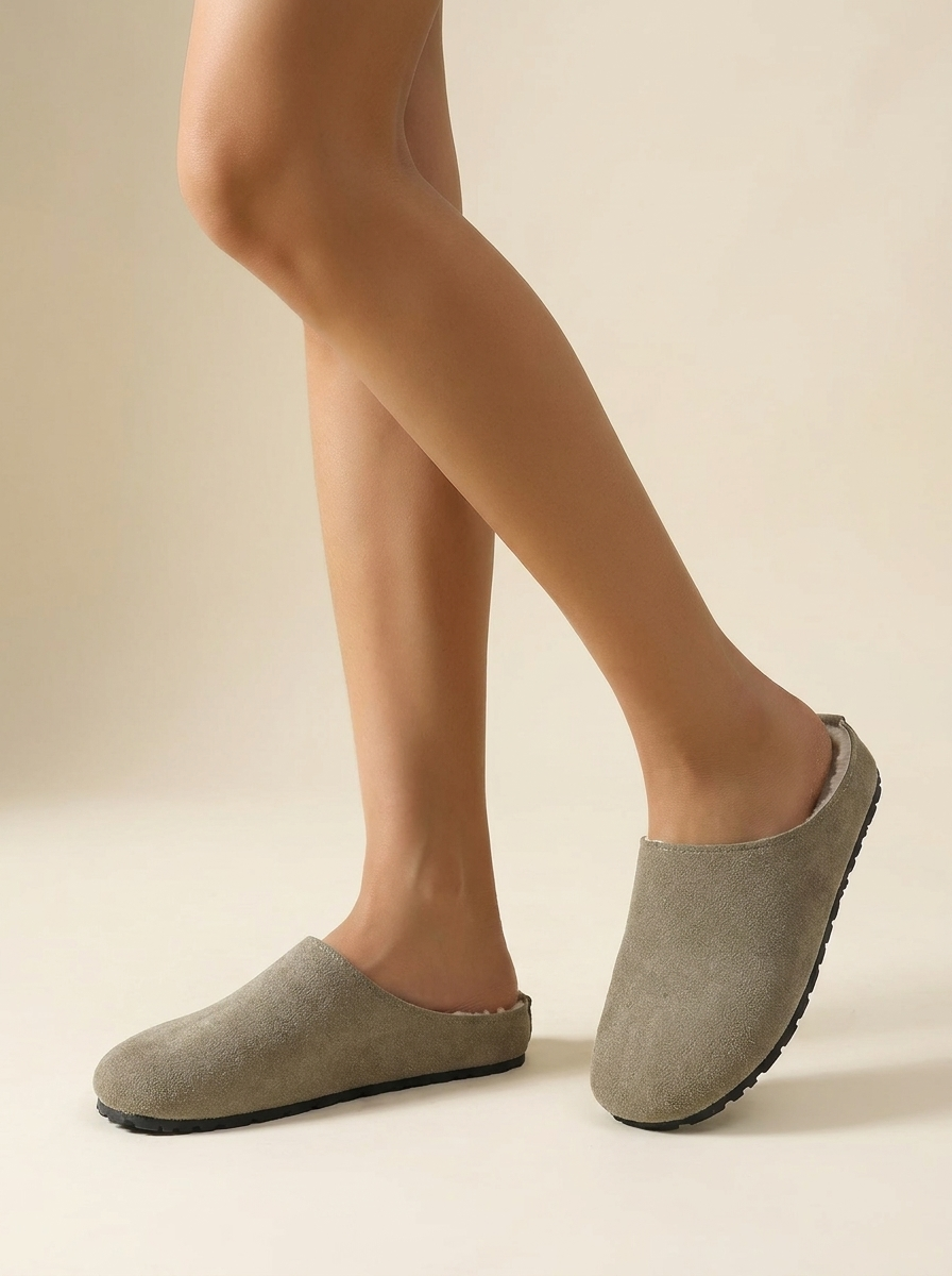 CleanGirlStore Round Toe Flats Slippers - Khaki - Model