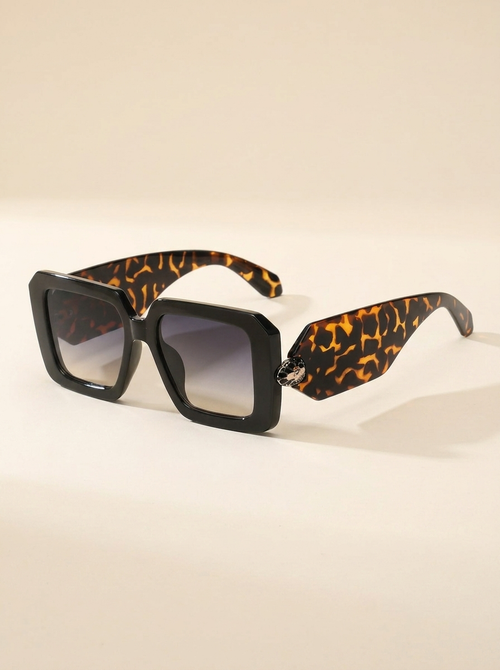 CleanGirlStore Bold Square Sunglasses - Brown
