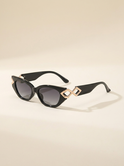 CleanGirlStore Cat-Eye Frame Sunglasses - Gold