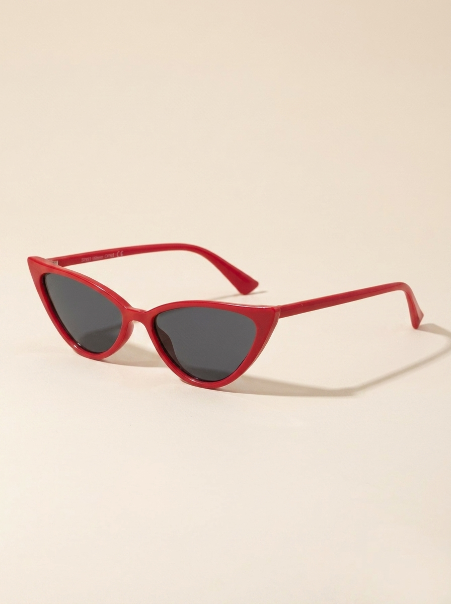 CleanGirlStore Polycarbonate Cat-Eye Sunglasses - Deep Red