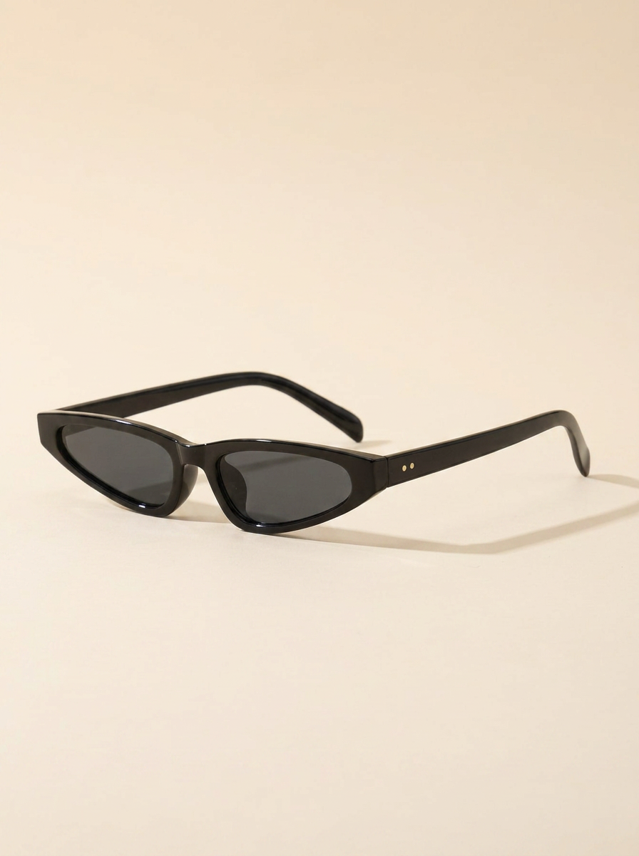 CleanGirlStore UV400 Cat-Eye Sunglasses - Black